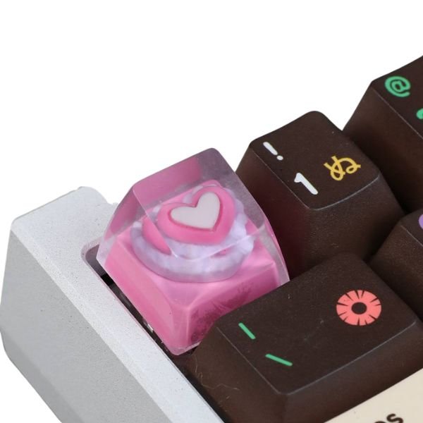 Sweetheart Slice – Artisan Keycap For Your Cute Keyboard (Pink, white, soft red Edition)